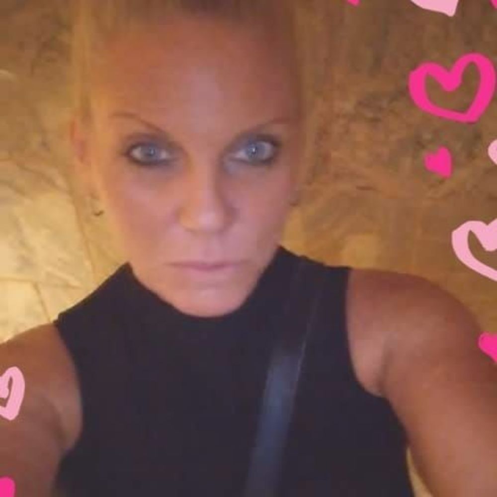 Meet your Posher, Sherry